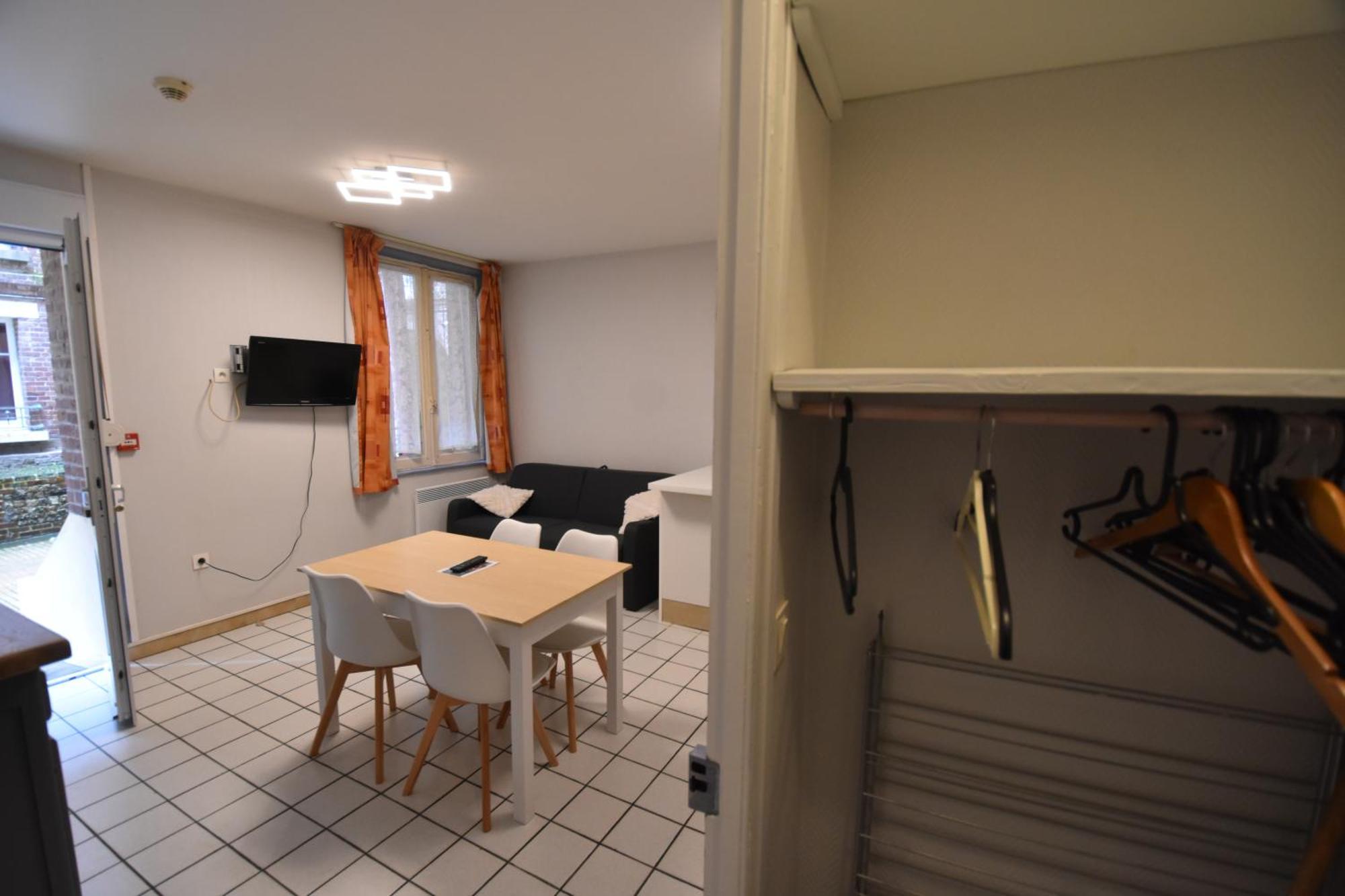 Ets Levillain - Hotel Les Caletes 勒特雷波尔 外观 照片